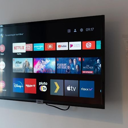 The Glenroy - Tv In Every Bedroom! Свонсі Екстер'єр фото